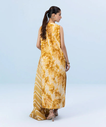 SAPPHIRE | UNSTITCHED 3 PIECE PRINTED KHADDAR SUIT