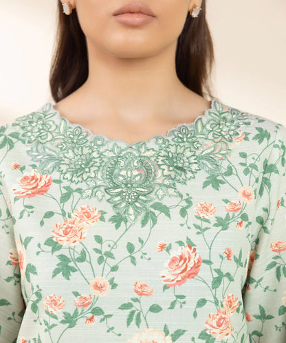 SAPPHIRE | UNSTITCHED 3 PIECE EMBROIDERED KHADDAR SUIT