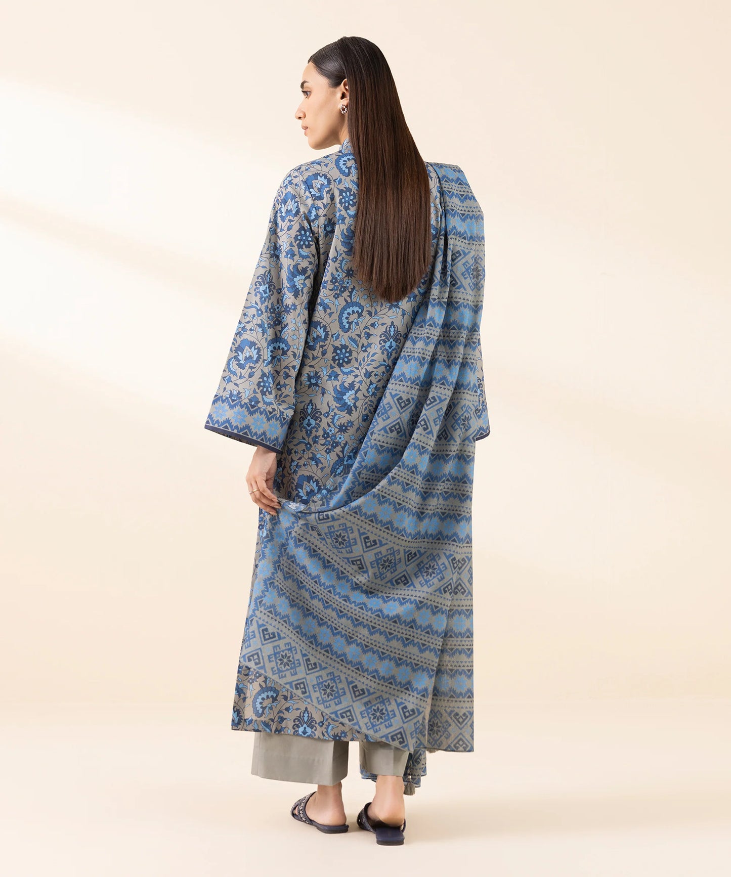 SAPPHIRE | UNSTITCHED 3 PIECE PRINTED LAWN SUIT