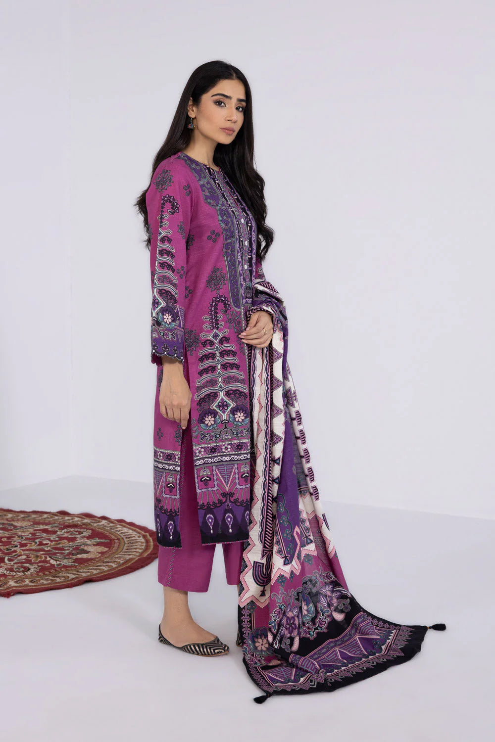 SAPPHIRE | UNSTITCHED 3 PIECE PRINTED LAWN SUIT