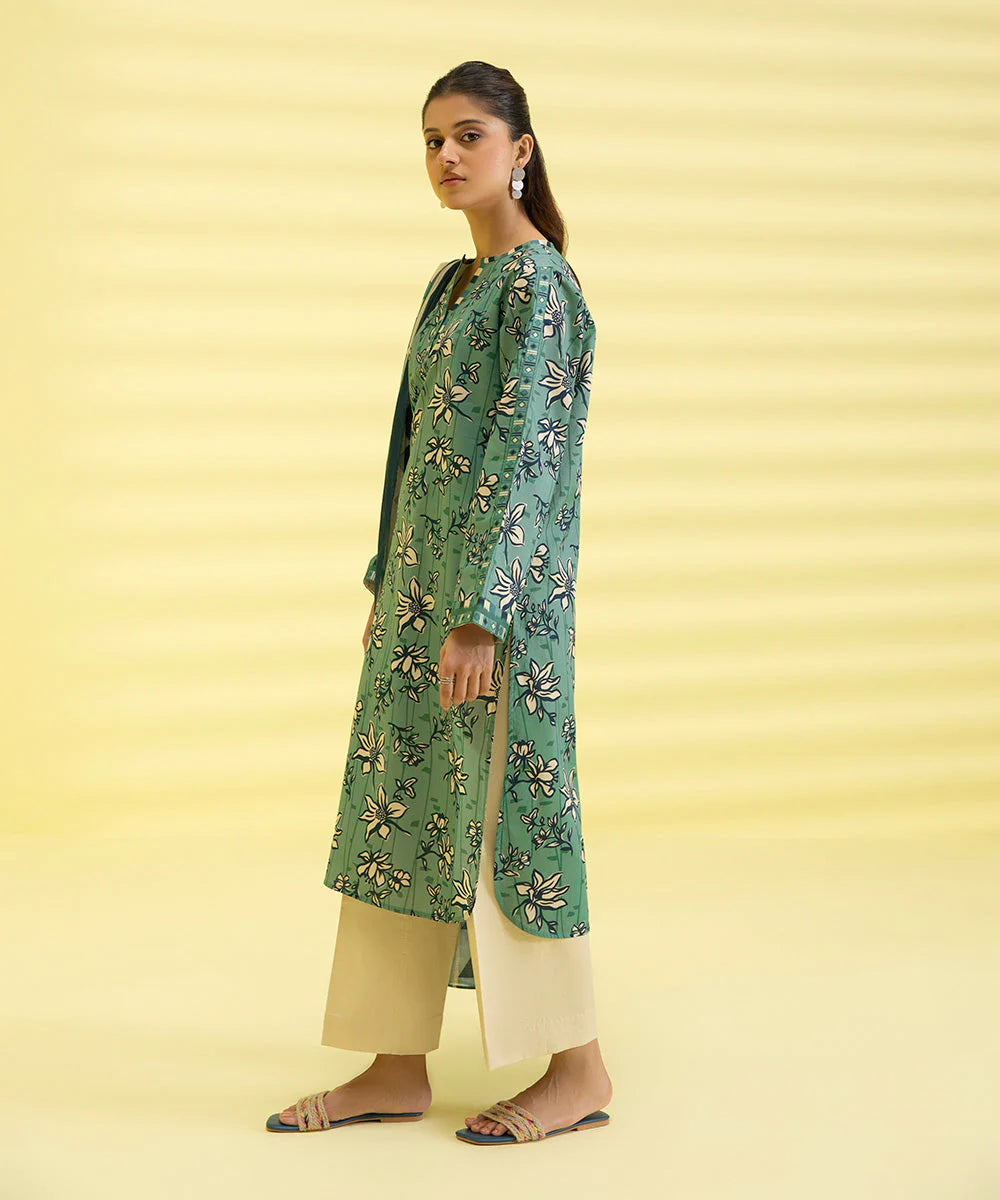 Sapphire | Unstitched 2Pc Printed Lawn - Shirt & Dupatta | 2D-DY23ZV3-12