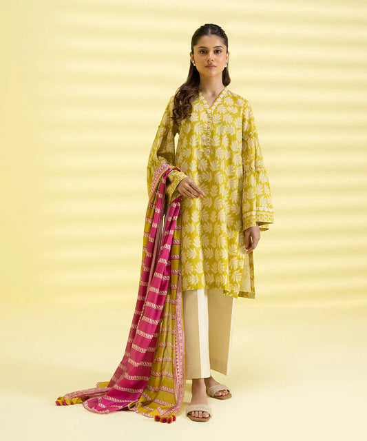 Sapphire | Unstitched 2Pc Printed Lawn - Shirt & Dupatta | 2D-DY23ZV3-13