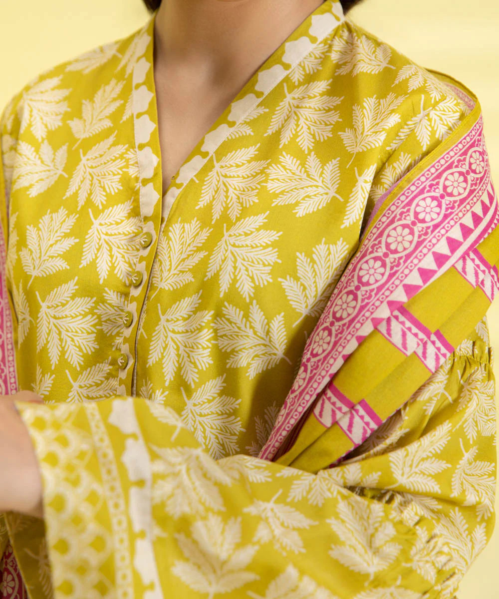 Sapphire | Unstitched 2Pc Printed Lawn - Shirt & Dupatta | 2D-DY23ZV3-13