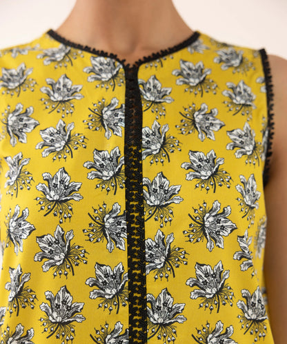 SAPPHIRE | UNSTITCHED 3 PIECE PRINTED LAWN SUIT