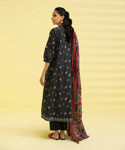 Sapphire | Unstitched 3Pc Digital Printed Lawn Suit | 3P-DY23ZV2-18-R