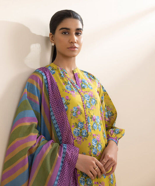 SAPPHIRE | UNSTITCHED 2 PIECE PRINTED LAWN SUIT