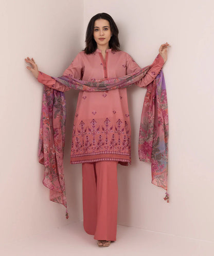 SAPPHIRE | UNSTITCHED 3 PIECE EMBROIDERED CAMBRIC SUIT