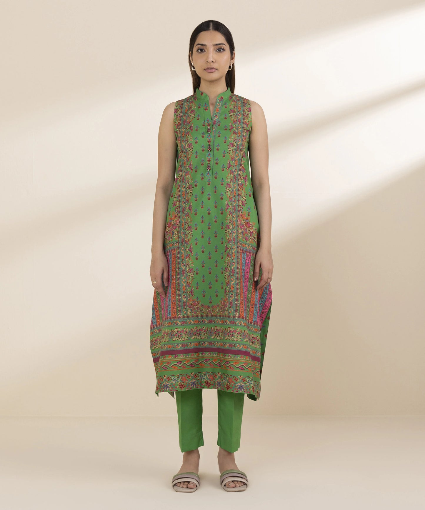 SAPPHIRE | UNSTITCHED 2 PIECE PRINTED LAWN SUIT