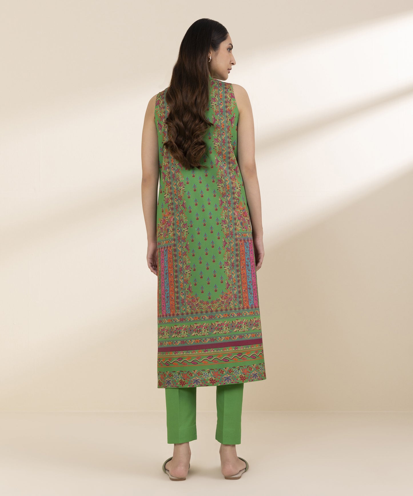 SAPPHIRE | UNSTITCHED 2 PIECE PRINTED LAWN SUIT