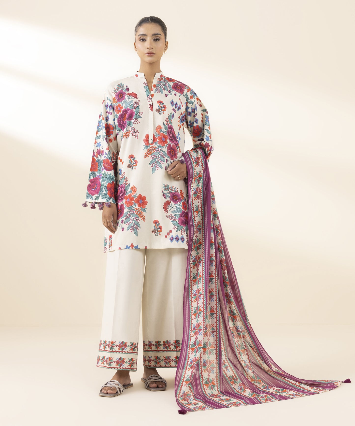 SAPPHIRE | UNSTITCHED 3 PIECE PRINTED LAWN SUIT