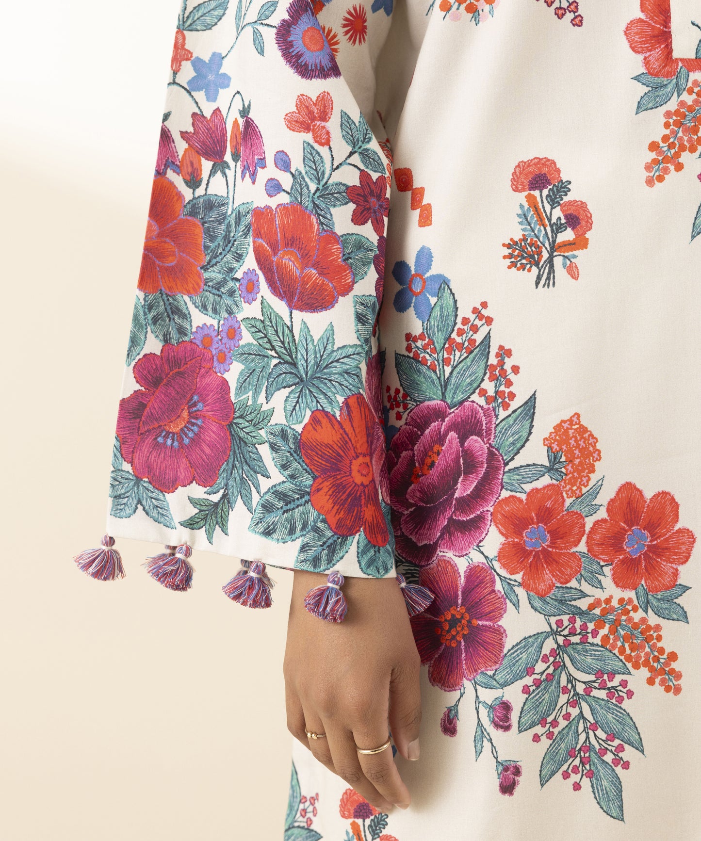 SAPPHIRE | UNSTITCHED 3 PIECE PRINTED LAWN SUIT