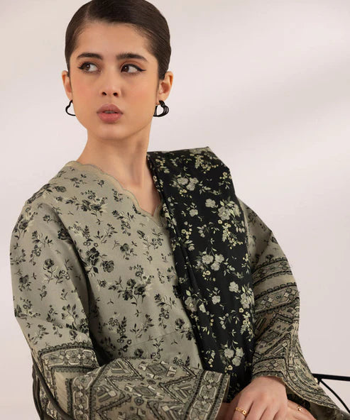 SAPPHIRE | UNSTITCHED 3 PIECE EMBROIDERED CAMBRIC SUIT