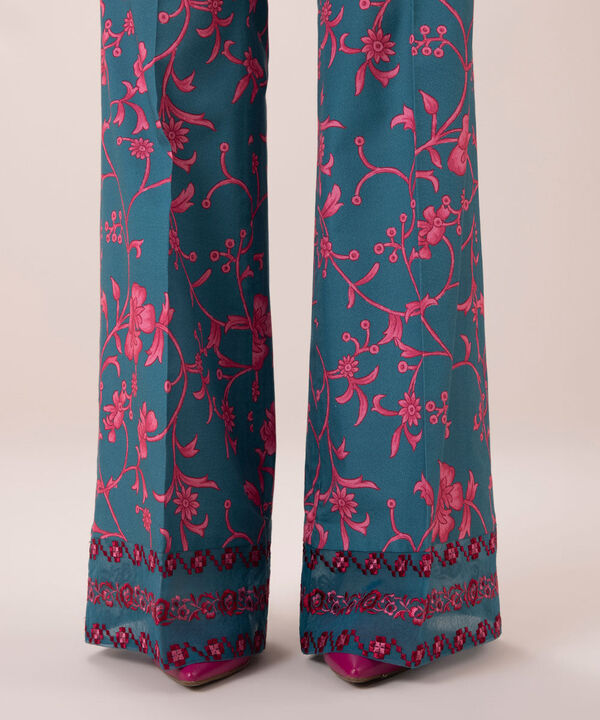 SAPPHIRE | UNSTITCHED 2 PIECE EMBROIDERED LAWN SUIT