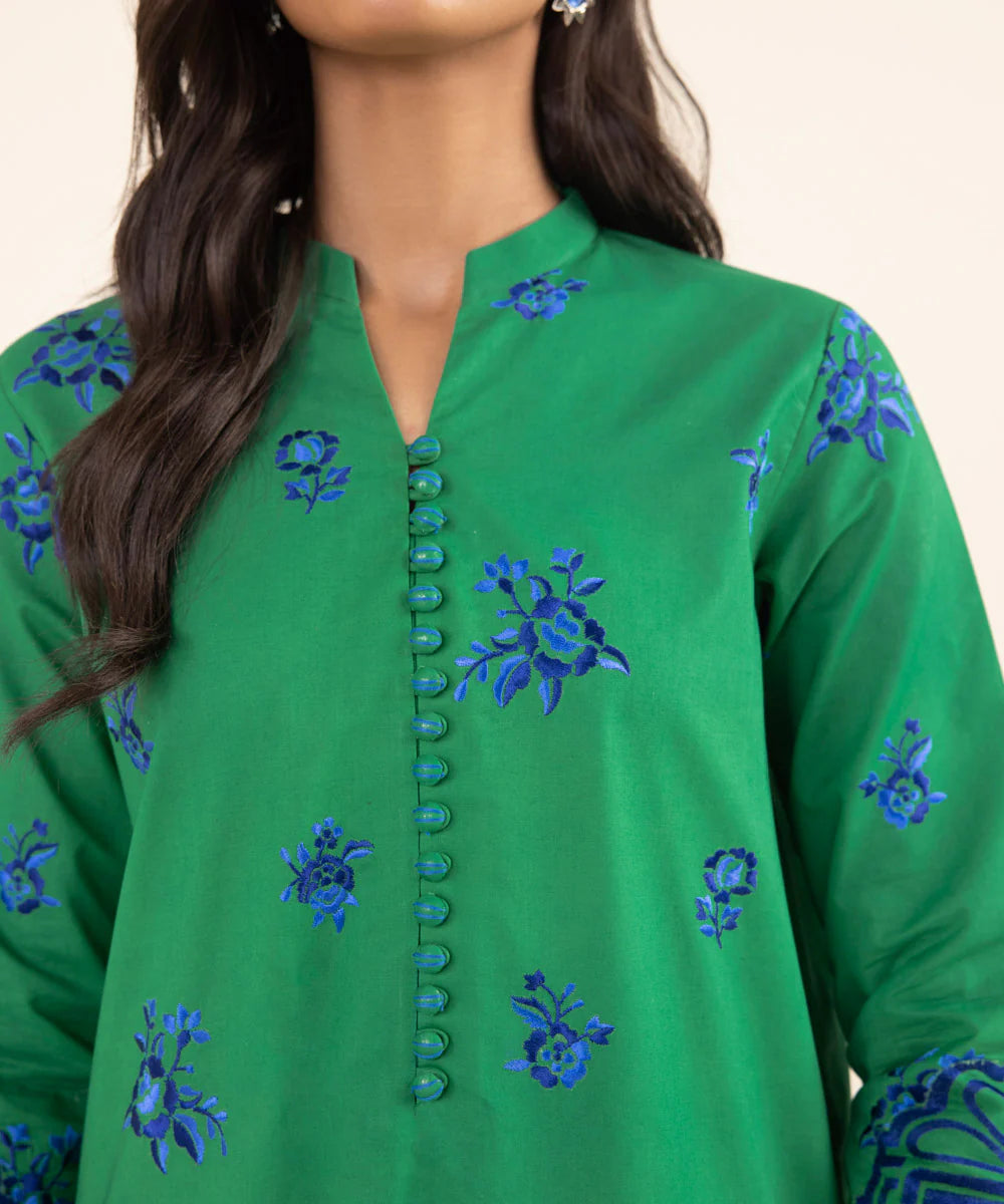 SAPPHIRE | UNSTITCHED 2 PIECE EMBROIDERED CAMBRIC SUIT