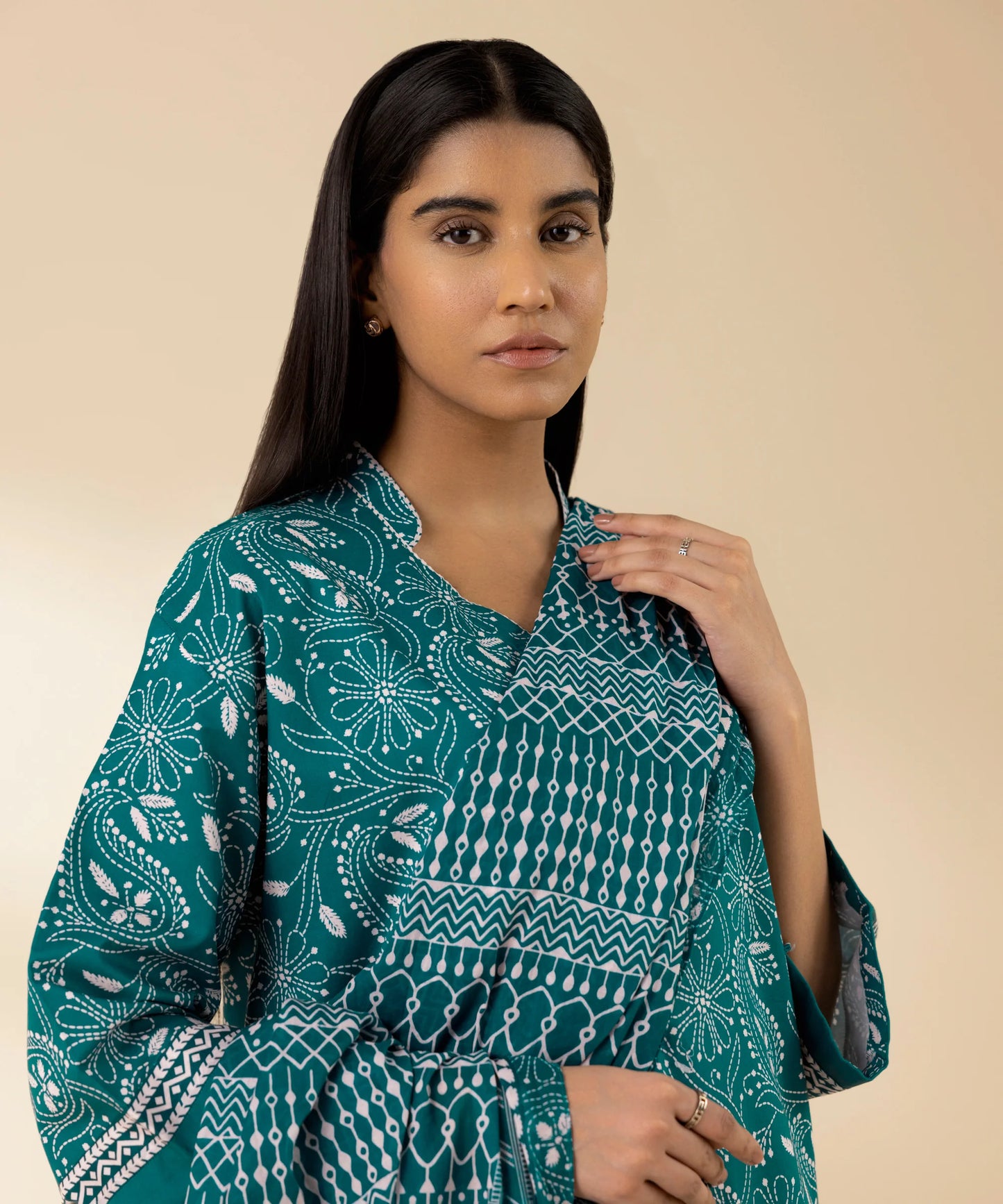 SAPPHIRE | UNSTITCHED 3 PIECE PRINTED LAWN SUIT