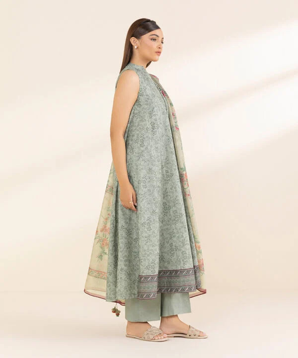 SAPPHIRE | UNSTITCHED 3 PIECE PRINTED LAWN SUIT