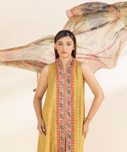SAPPHIRE | UNSTITCHED 3 PIECE PRINTED LAWN SUIT