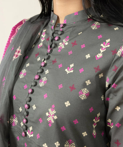 Sapphire | Unstitched 3Pc Printed Lawn Suit | U3P-DY23V4-20-R