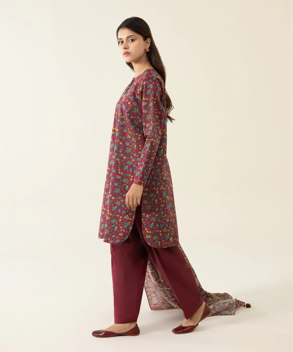 Sapphire | Unstitched 3Pc Printed Lawn Suit | U3P-DY23V4-30-R
