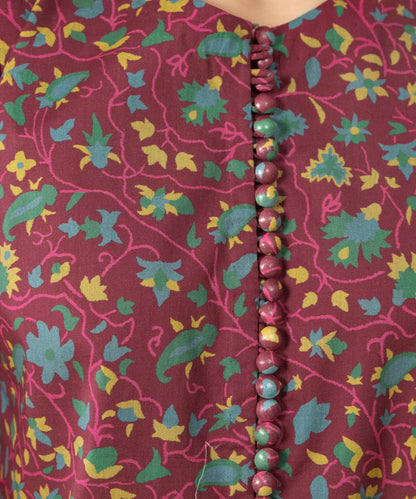 Sapphire | Unstitched 3Pc Printed Lawn Suit | U3P-DY23V4-30-R