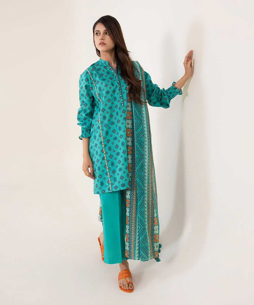 Sapphire | Unstitched 3Pc Printed Lawn Suit | U3P-DY23V4-34R