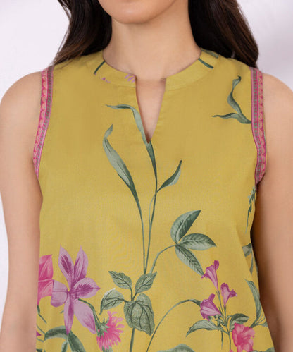 SAPPHIRE | UNSTITCHED 2 PIECE PRINTED LAWN SUIT