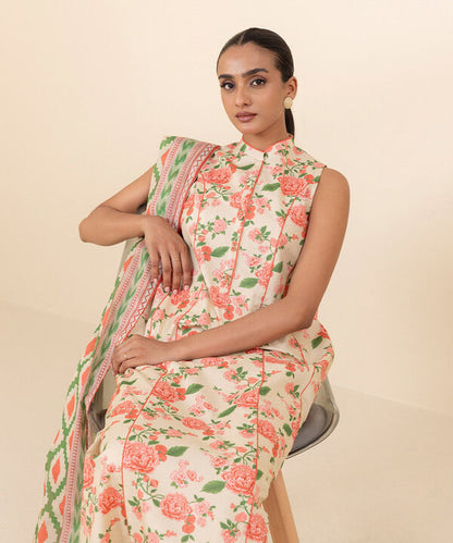 SAPPHIRE | UNSTITCHED 3 PIECE PRINTED LAWN SUIT