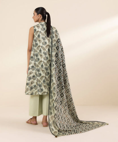 SAPPHIRE | UNSTITCHED 3 PIECE PRINTED LAWN SUIT