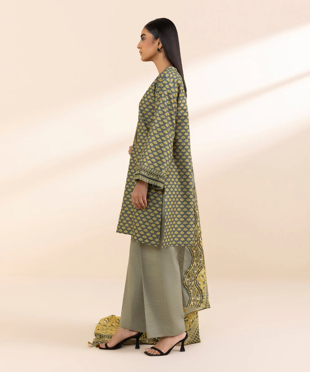 SAPPHIRE | UNSTITCHED 3 PIECE EMBROIDERED CAMBRIC SUIT