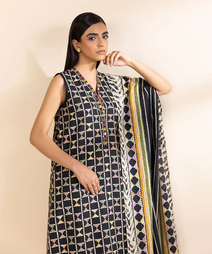 SAPPHIRE | UNSTITCHED 3 PIECE PRINTED LIGHT KHADDAR SUIT