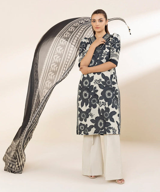 SAPPHIRE | UNSTITCHED 3 PIECE PRINTED LAWN SUIT