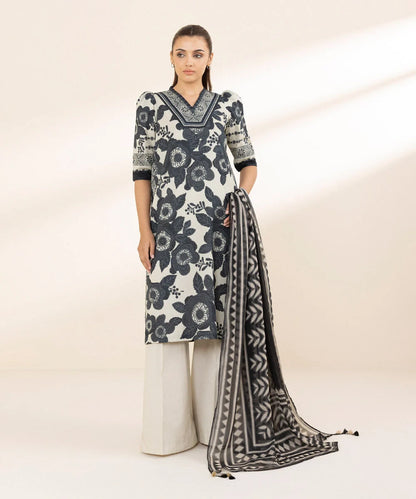 SAPPHIRE | UNSTITCHED 3 PIECE PRINTED LAWN SUIT