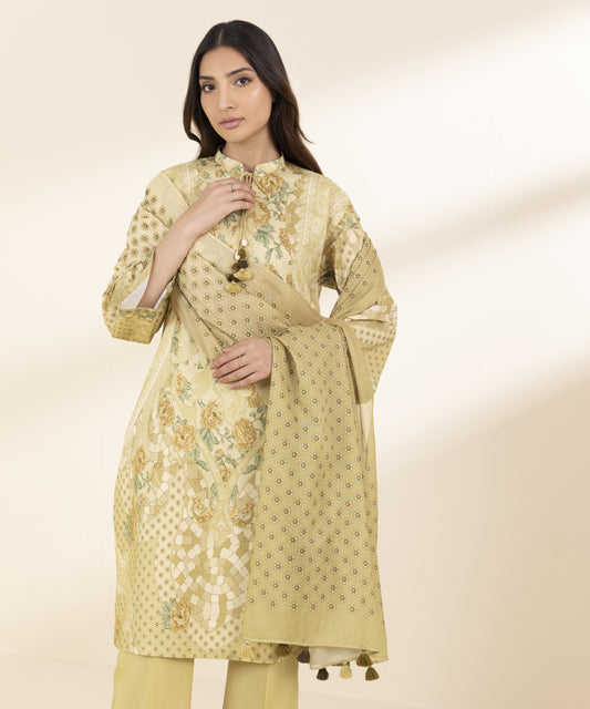 SAPPHIRE | UNSTITCHED 3 PIECE PRINTED LAWN SUIT