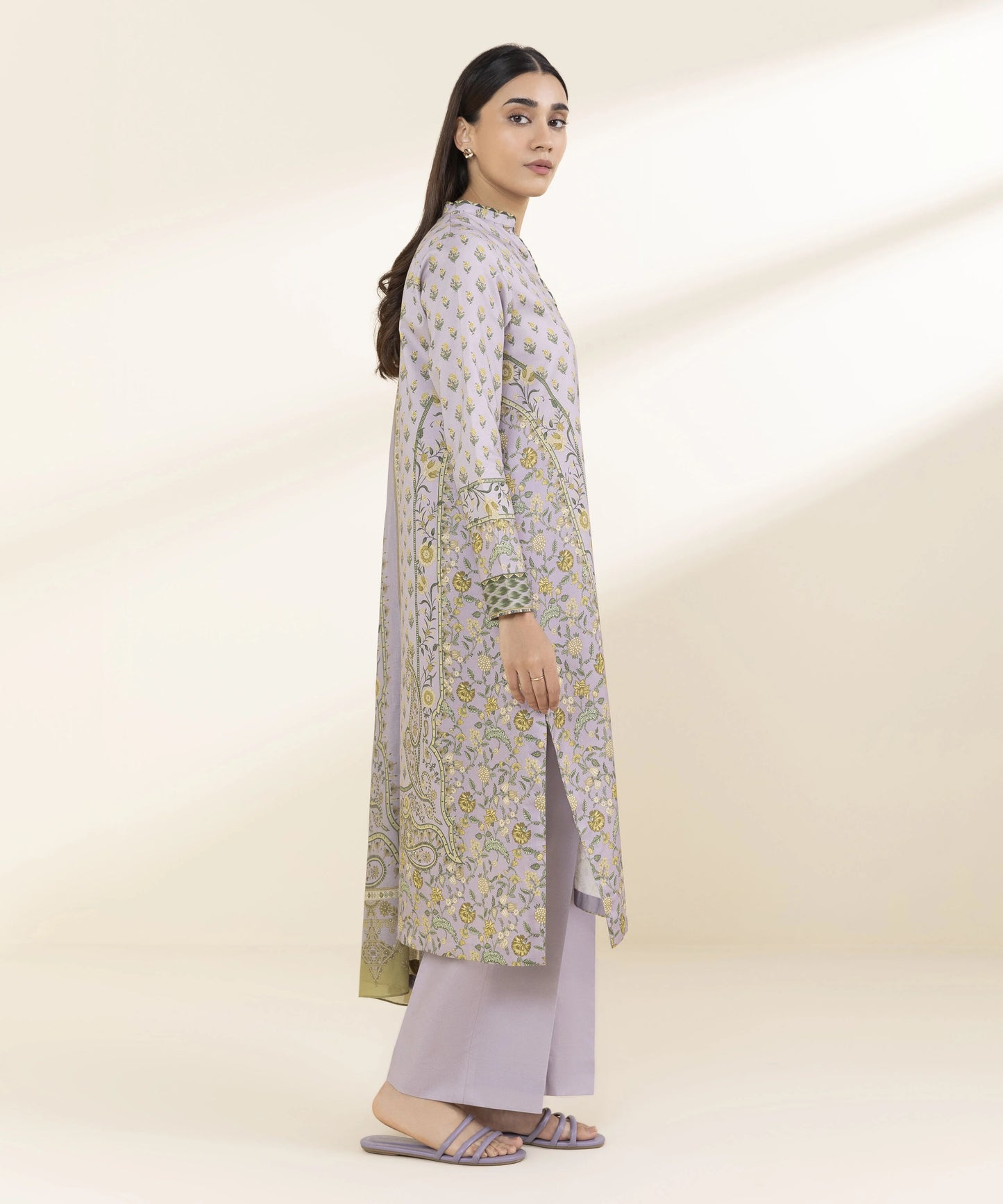 SAPPHIRE | UNSTITCHED 3 PIECE PRINTED LAWN SUIT