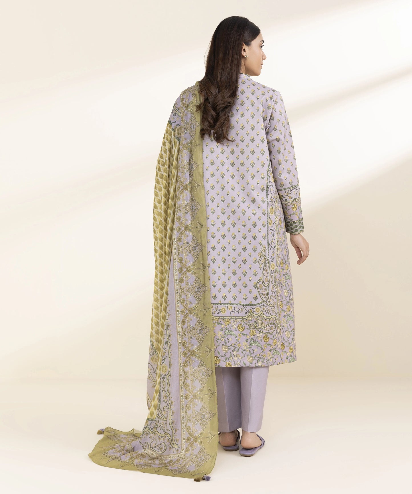SAPPHIRE | UNSTITCHED 3 PIECE PRINTED LAWN SUIT
