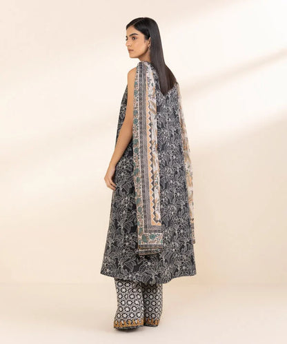 SAPPHIRE | UNSTITCHED 3 PIECE EMBROIDERED LAWN SUIT