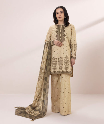SAPPHIRE | UNSTITCHED 3 PIECE EMBROIDERED LAWN SUIT