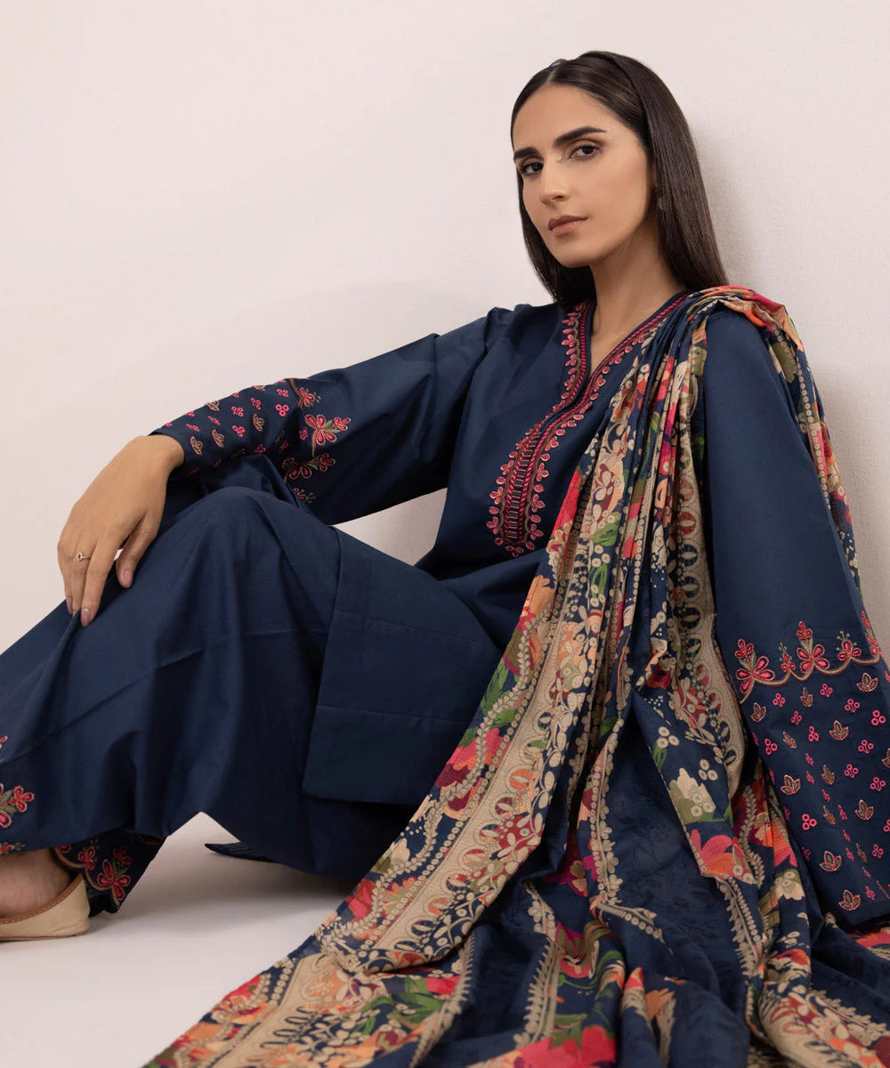 SAPPHIRE | UNSTITCHED 3 PIECE EMBROIDERED CAMBRIC SUIT