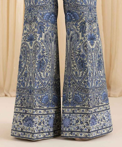 SAPPHIRE | UNSTITCHED 3 PIECE EMBROIDERED LAWN SUIT