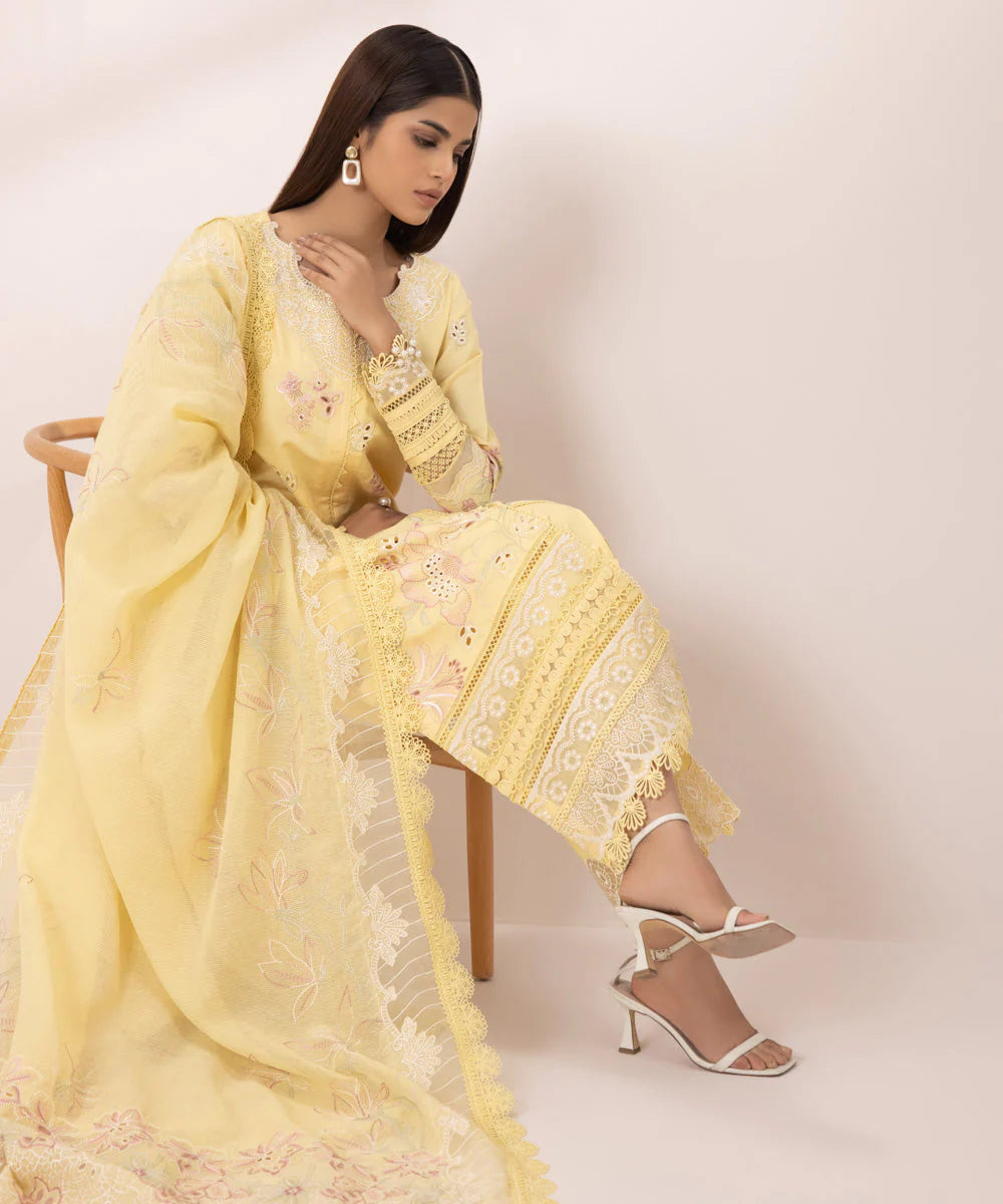 SAPPHIRE | UNSTITCHED 3 PIECE EMBROIDERED COTTON SATIN SUIT