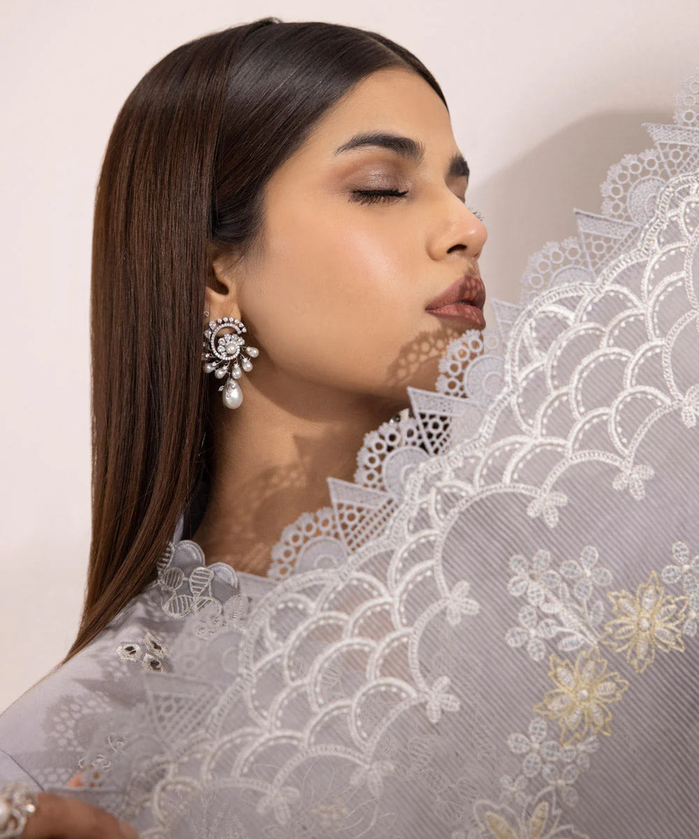 SAPPHIRE | UNSTITCHED 3 PIECE EMBROIDERED COTTON SATIN SUIT