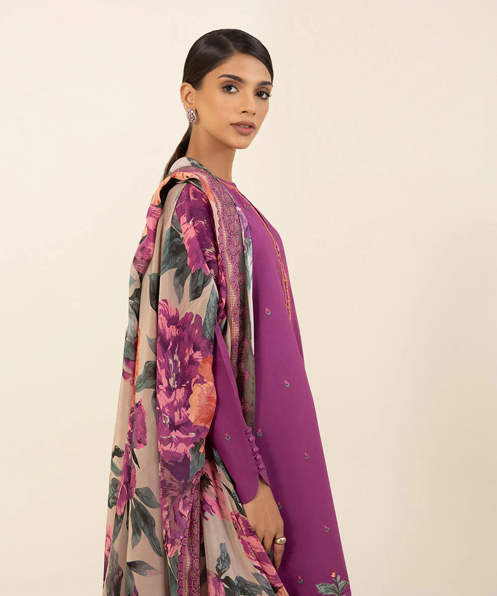 SAPPHIRE | UNSTITCHED 2 PIECE EMBROIDERED CAMBRIC SUIT