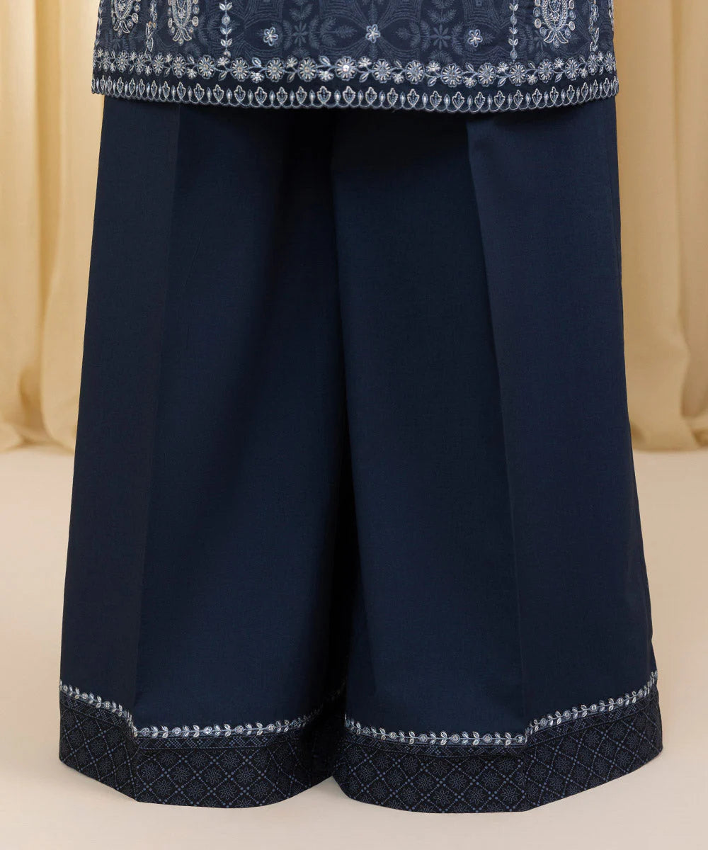 SAPPHIRE | UNSTITCHED 3 PIECE EMBROIDERED LAWN SUIT