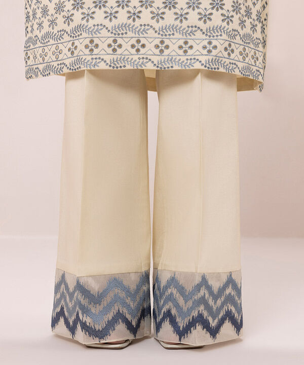 SAPPHIRE | UNSTITCHED 3 PIECE EMBROIDERED COTTON SATIN SUIT
