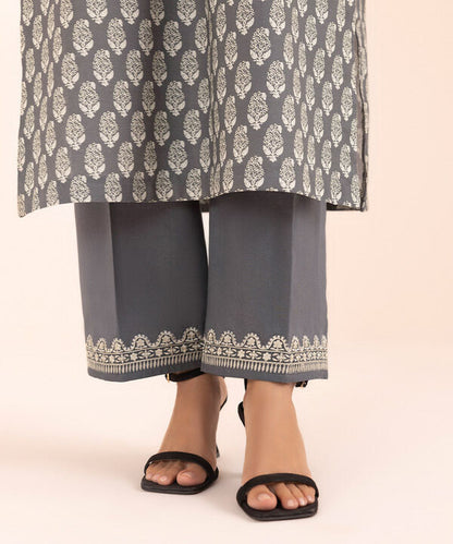 SAPPHIRE | UNSTITCHED 2 PIECE EMBROIDERED CAMBRIC SUIT