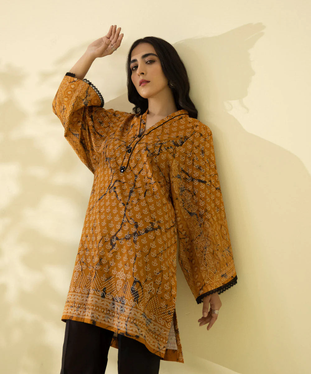 Sapphire | Unstitched 1Pc Printed Lawn Shirt | 1S-DY23V1-10