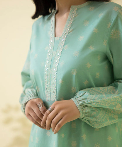 Sapphire | Unstitched 1Pc Printed Lawn Shirt | 1S-DY23V1-14