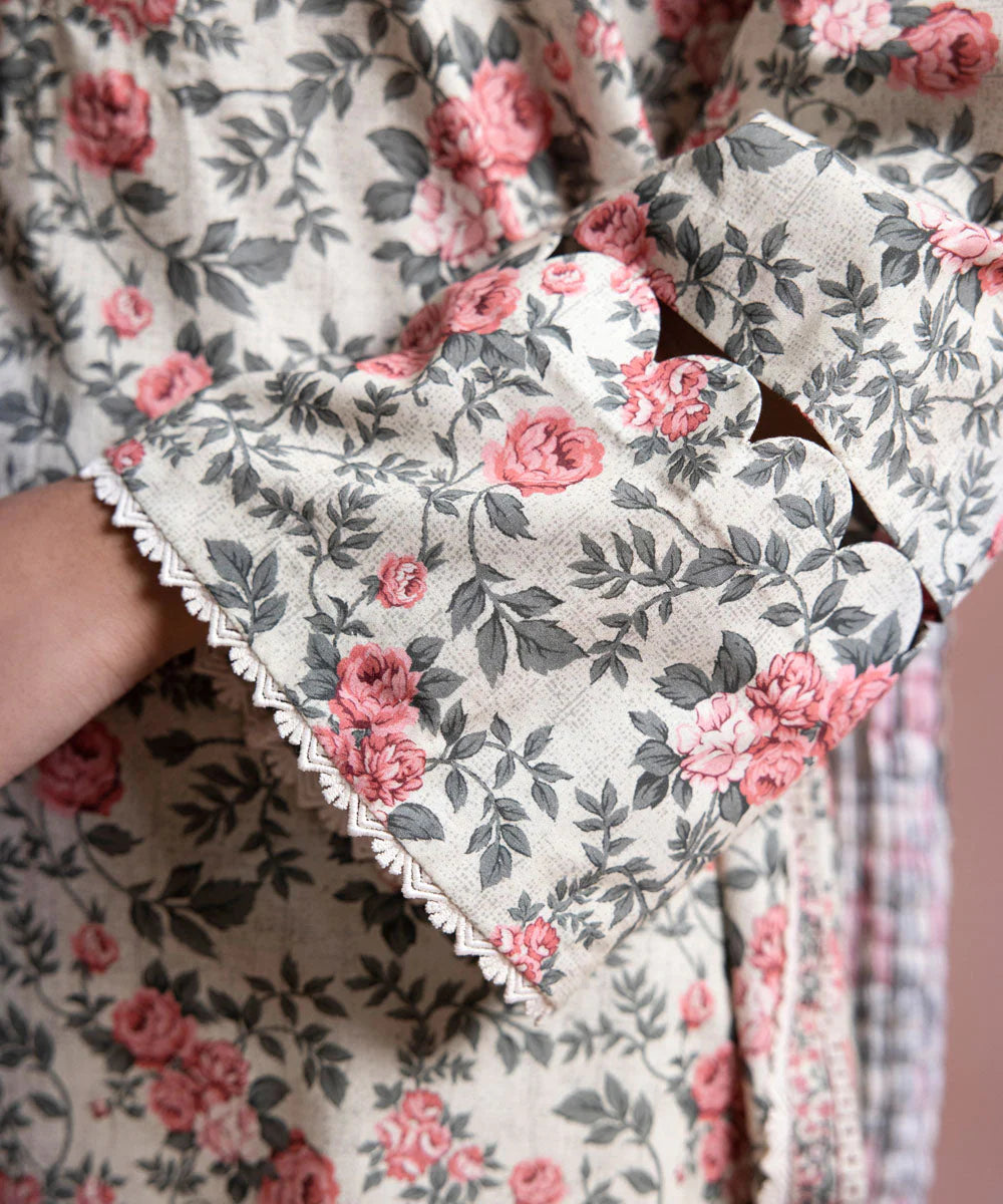 Sapphire | Unstitched 1Pc Printed Lawn Shirt | 1S-DY23ZV0-1