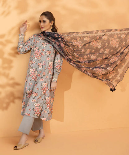 Sapphire | Unstitched 2Pc Digital Printed Lawn - Shirt & Dupatta | 2D-DY23ZV1-8