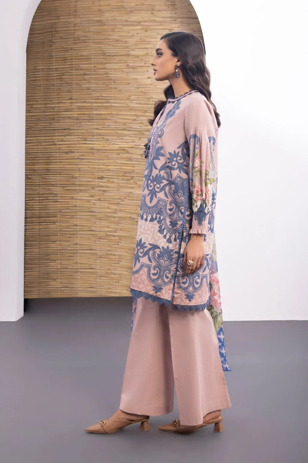 SAPPHIRE | UNSTITCHED 3 PIECE PRINTED LAWN SUIT